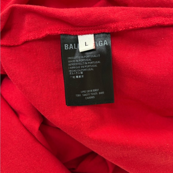 Balenciaga red wheat short sleeved T-shirt‎ 
Second hand - Picture 5 of 7